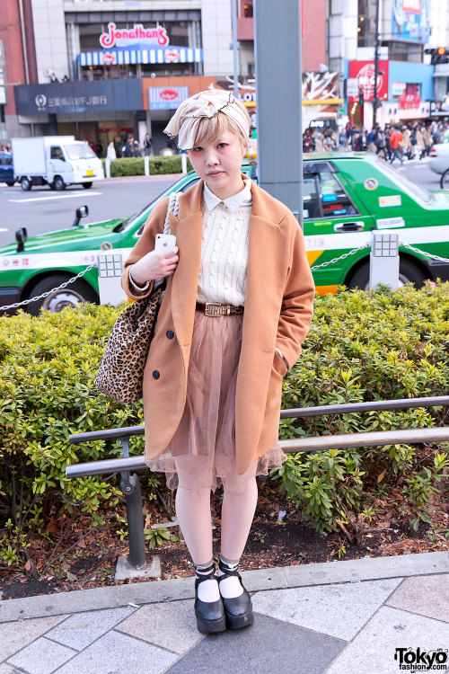 Beige fashion, beige makeup &amp; pretty headscarf in Harajuku.