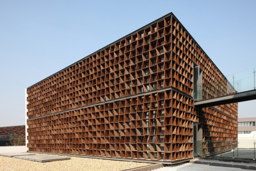definitelyoriginalurl:  Plot 6 &amp; Tea House in Jiangsu Software Park / Atelier Deshaus