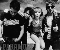 PARAMORE MORE KRISTEN