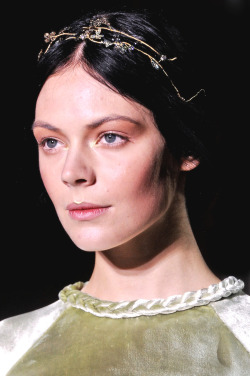 Kinga Rajzak at Valentino Haute Couture Fall 2011