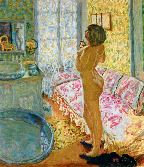 crocro:  Le cabinet de toilette au canapé rose, 1908 Pierre Bonnard 