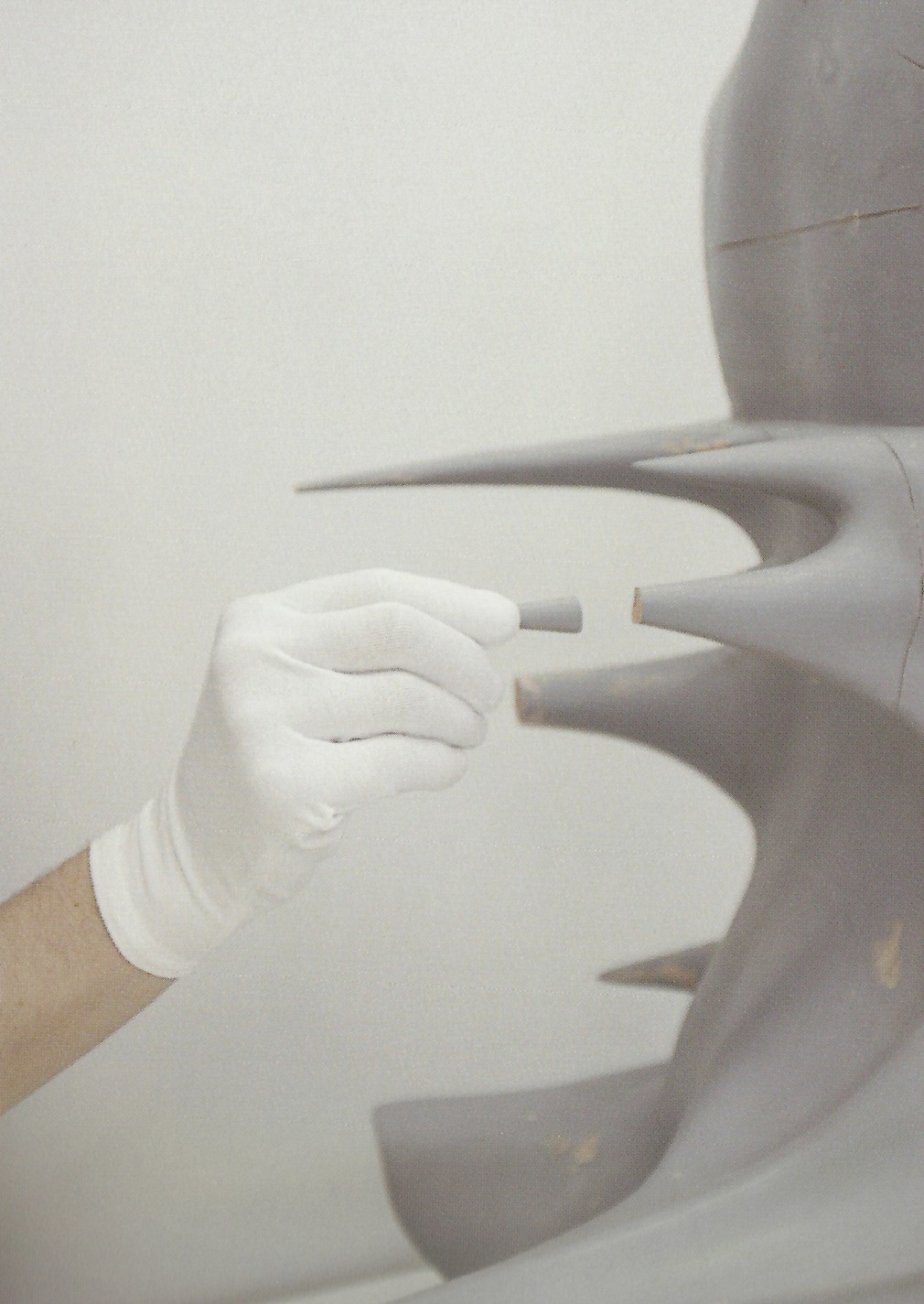 ar-archive:  ankosv:b-side, hussein chalayan installation, spring projects, london,