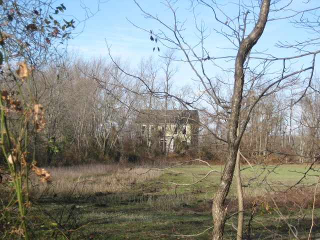 fuckyeahspookyshit:  There’s a road in South Jersey called Purgatory Road. On
