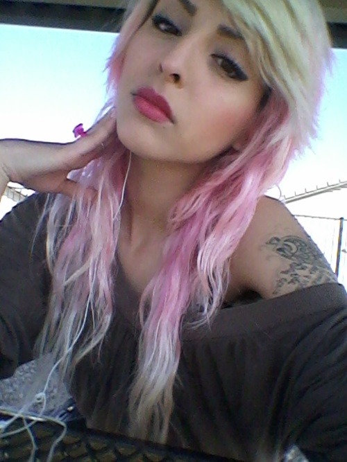 beverlyzoey:  It was such a nice day outside . 