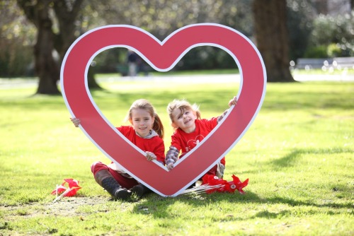 Bankers buy better chance for Heart Children.Ava (6) and Emily (4) Sreenan - Cassidy celebrate Certu