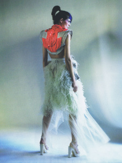 hante:  Stella Tennant by Paolo Roversi for Vogue Italia Couture Supplement 