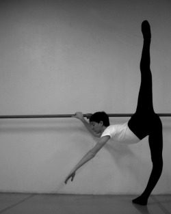  Ballet Boy… 