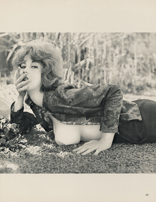 http://nudevintage.tumblr.com/post/19206188889
