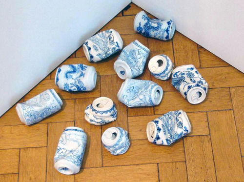 giraffewithdicksforlegs:  Lei Xue, Porcelain Rubbish, 2007 Via 