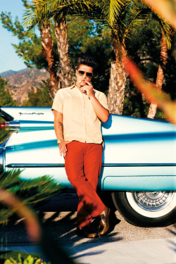 @BrunoMars &lt;3&lt;3 : com este HOMEM eu casava agora mesmo! *&ldquo;Bruno Mars MAKIN'THE LADIES SWEAT!&rdquo;  