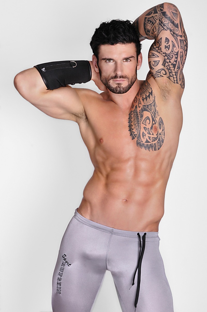 tumblinwithhotties:  Stuart Reardon 