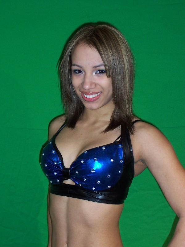 Female wrestler Mercedes KV