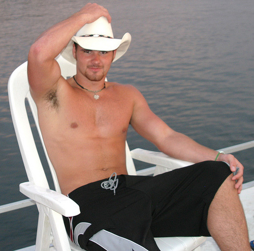 sexygroovybeauty:  Boater. (158) (by pits4u2011) 