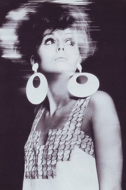 theswingingsixties:  Fashion by Paco Rabanne,