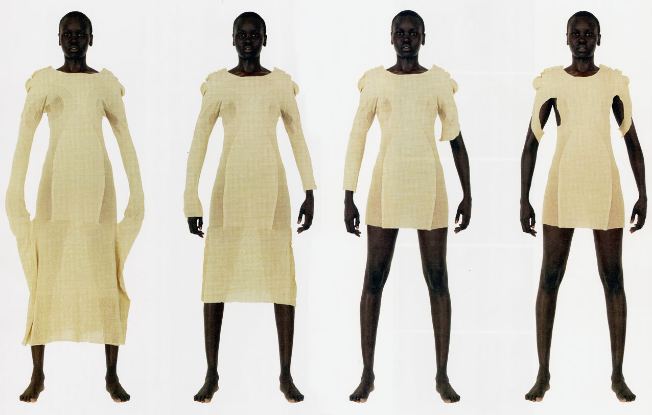  Issey Miyake starring Alek Wek Fashion/Cinema, Biennale di Firenze (1998) 