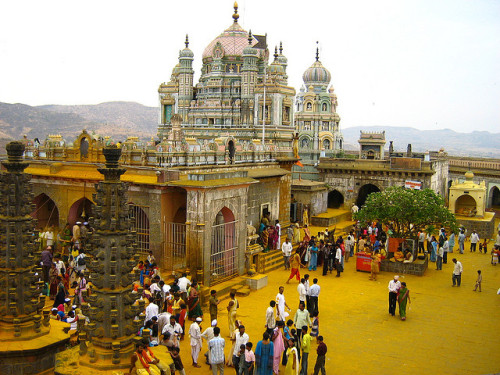 The main temple of god Khandoba in Jejuri, India (by Anant Rohankar ).