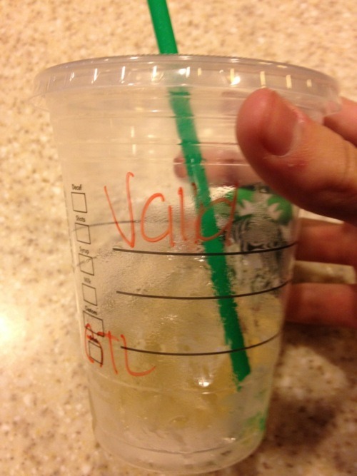 snoopdong:  Hi Starbucks just give me a green tea lemonade  Okay no Starbucks my