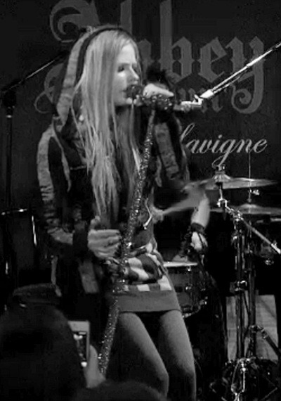 I Wish You Were Here,Avril