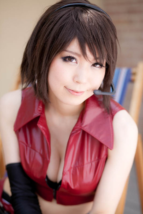 (via Meiko Cosplay (Vocaloid))