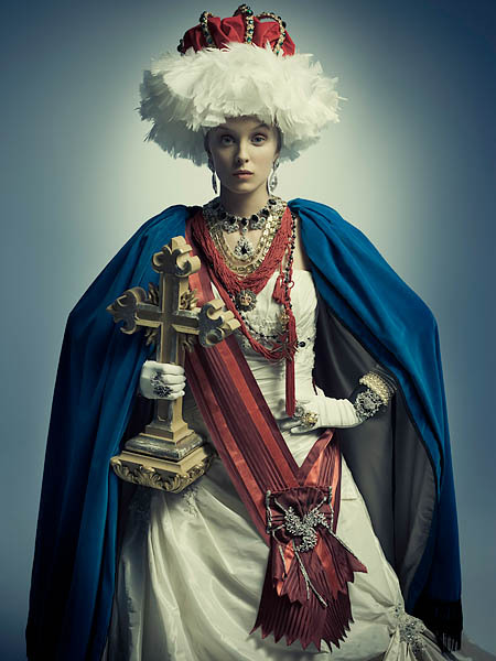 This is what Kate Middleton should be required to wear at all times. Lmao.