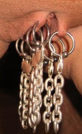 Porn Chains photos