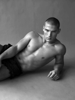 kerrydegmanfan:   Kerry Degman by Mariano