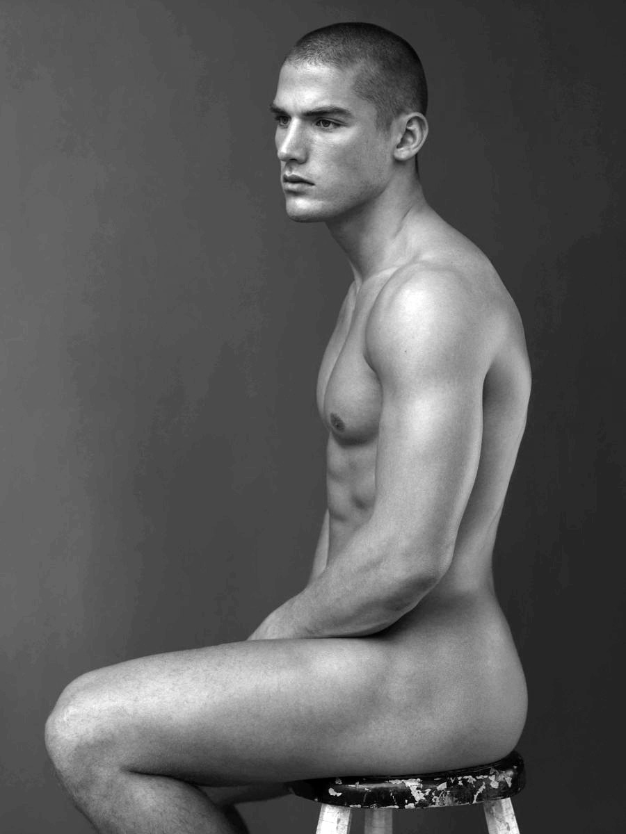 kerrydegmanfan:   Kerry Degman by Mariano Vivanco | Nude Portraits in B&amp;W