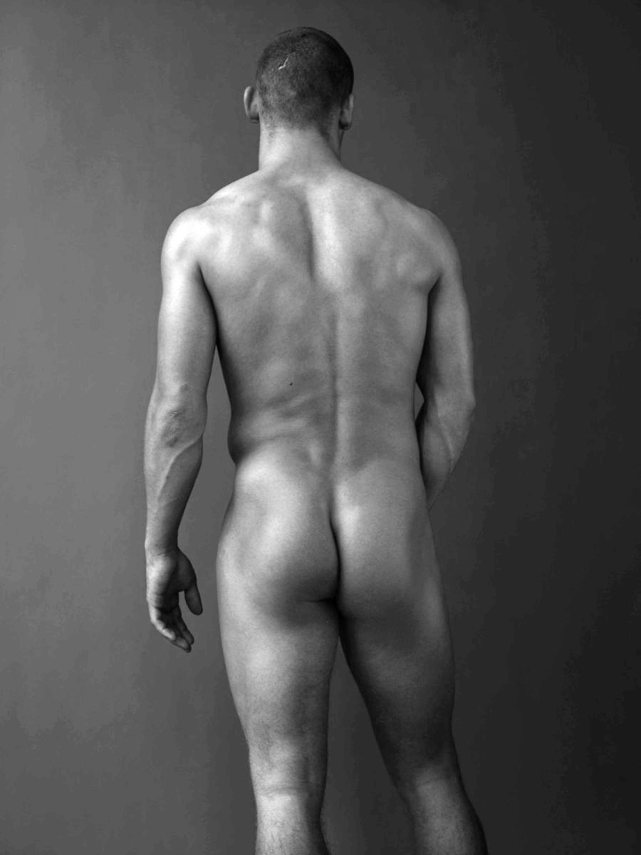 kerrydegmanfan:   Kerry Degman by Mariano Vivanco | Nude Portraits in B&amp;W