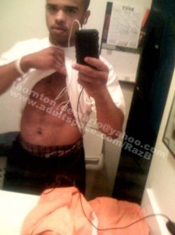 playboydreamz:  southerntrade:  playboydreamz:  RAZ - B  HE CAN SMASH AND GRAB  #TEAMBIGDICK #B2K #TEAMBODY #TEAMFREAK 