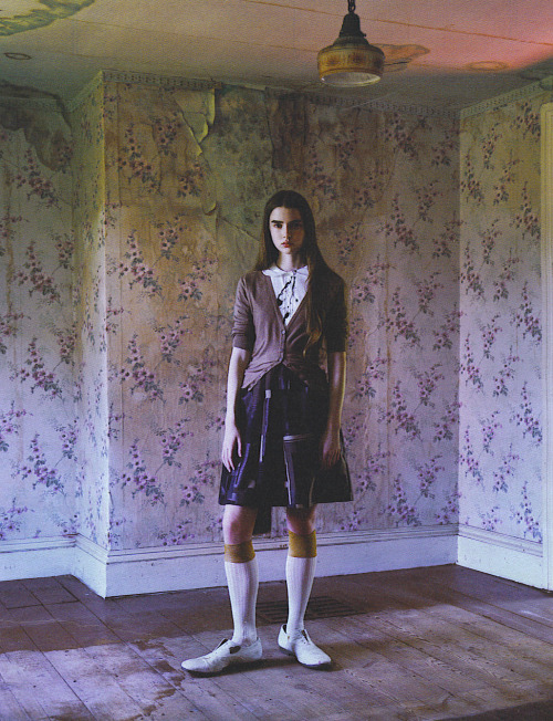  “Wallflower”: Ali Michael photographed by Mario Sorrenti for W September 2007 