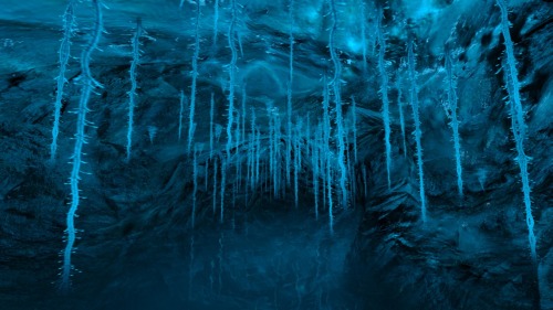 Guys. Guys I Was Just Playing "Dear Esther" For The Third Time And This Game Is Still Totally Awesome.