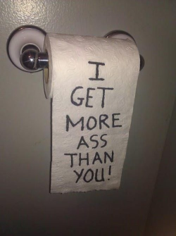 kingkongjunior:  Toilet paper  ha ha