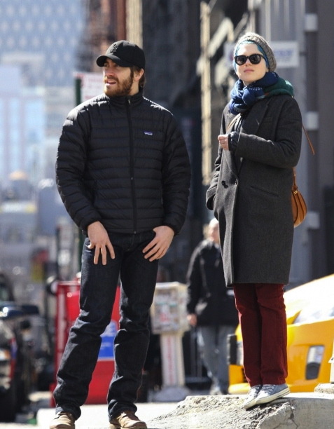 voguefemme:  hollywoodbulletin:  Jake Gyllenhaal signals the paps to cut it out while walking around downtown Manhattan on Wednesday, March 14. The actor was also seen out and about with a female friend over the weekend in the city.  SCUSE ME.  I was