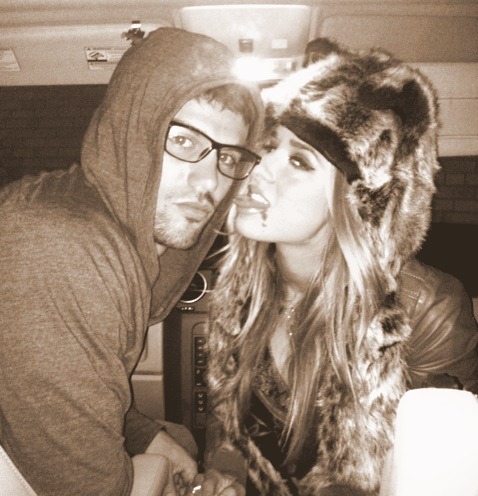 olivebenson:  Happy 25th birthday Eric Decker!  This guy looked HIDEOUS on my Fantasy