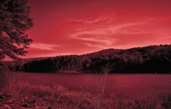 naturalnati:  Infrared Cove Lake by musubk