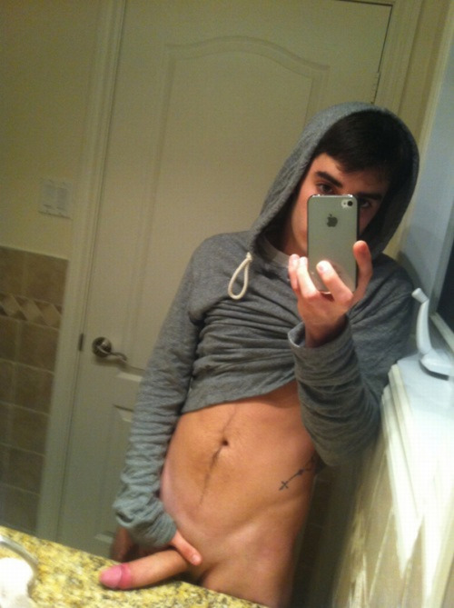 mmm that happy trail gets me every time. 