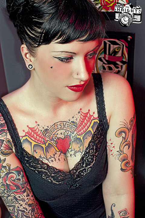 fuckyeahtattooedgirls:  Recipeforhaight. 