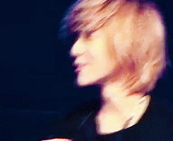 kimchiramyunn:  It’s those little things that you do ♥ 