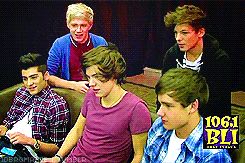 1dbromance:  Interviewer: Wait, do you have two phones there? [x] 