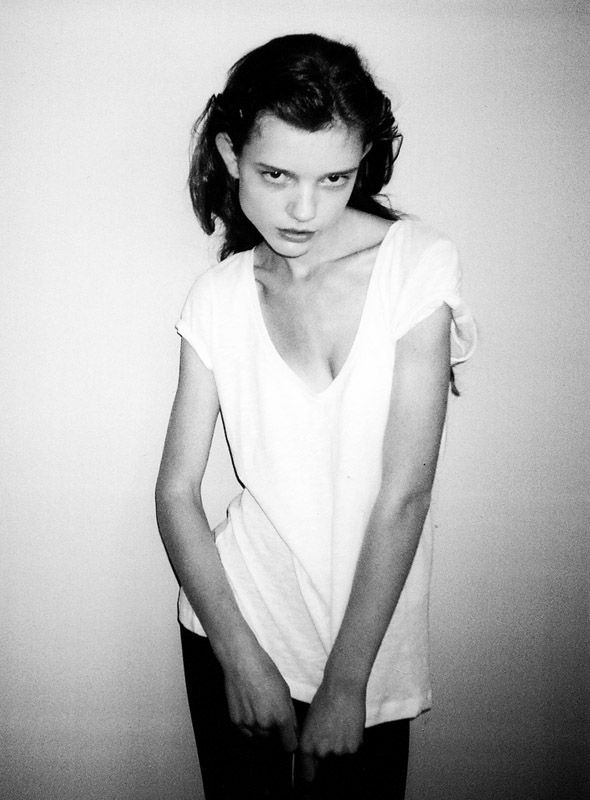born-on-the-coldest-day:  soft grunge/vintage blog