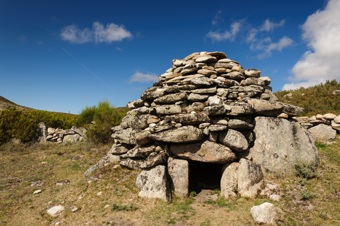 Spain Portugal Porn - ð‚ðšð›ð¢ð§ ðð¨ð«ð§ â€” Shepherd's hut in GerÃªs National Park, North...