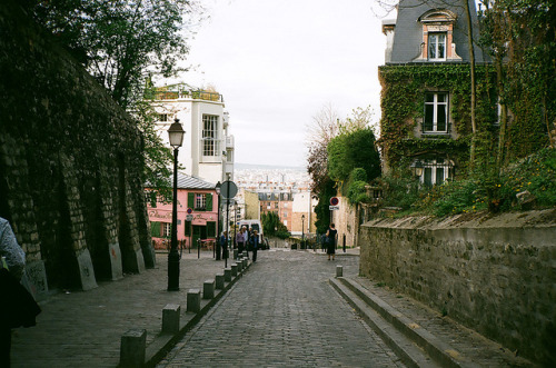 Rue des Saules by Plaggue on Flickr.