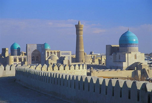 The ancient city of Bukhara in Uzbekistan (by whl.travel).