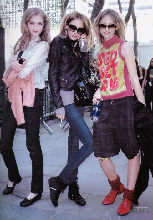 street-models-blog:Vlada, Snejana and Sasha.