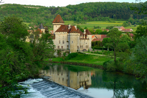 Château de Cléron on Doubs river - Franche-Comté, France (by PixeLuz).