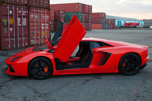 auerr:  Lamborghini Aventador 
