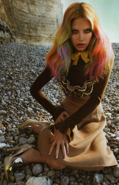 shoot me like this gasstation:  Ashley Smith - ”Eternal Sunshine” photographed by Sofia & Mauro for Numero, September 2010 