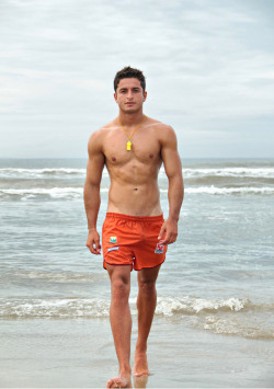 malegalore:  Lifeguard 