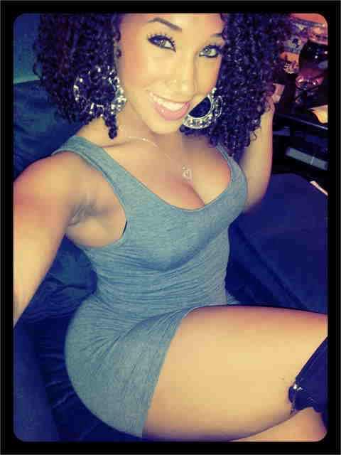 badbroads:  http://badbroads.tumblr.com/ TJ’s *****Saturday Shorties*****