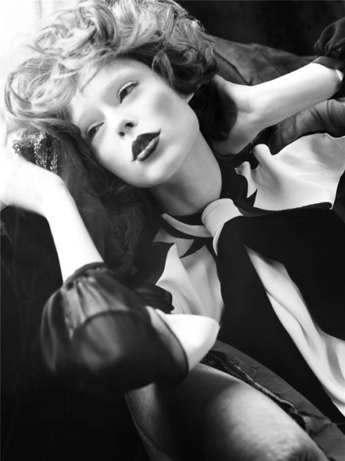 gryulich:  Coco Rocha by Sølve Sundsbø. Numéro 